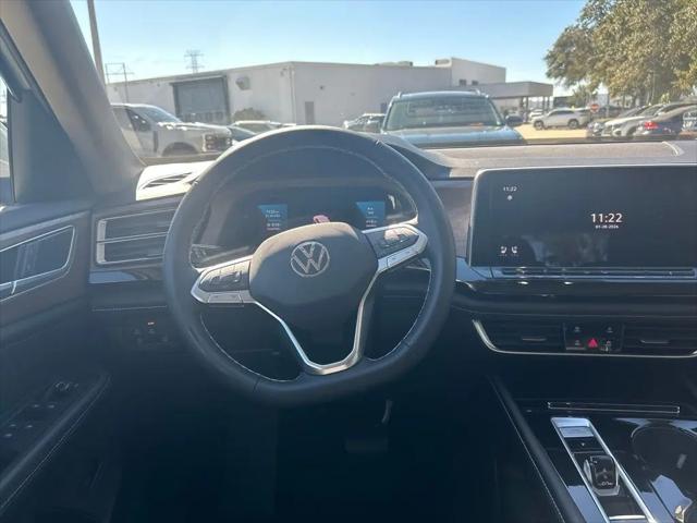2026 Volkswagen Atlas SE with Technology