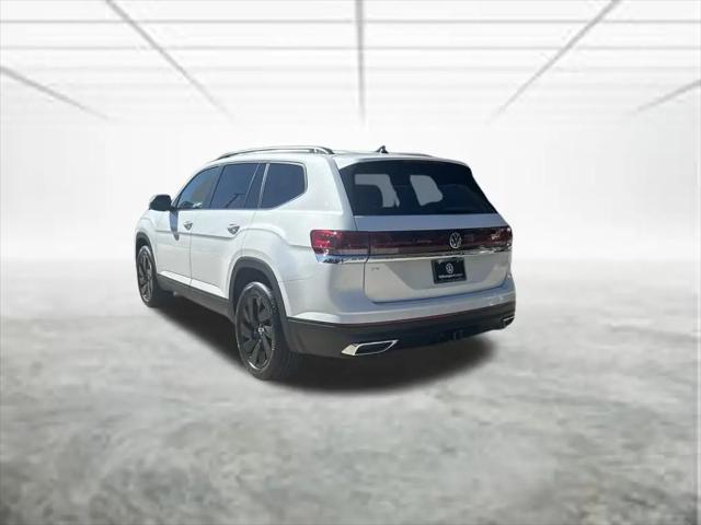 2026 Volkswagen Atlas SE with Technology