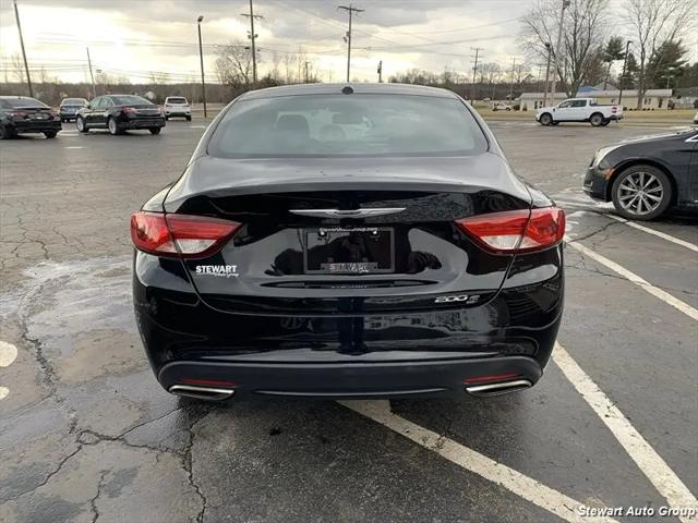 2015 Chrysler 200 S