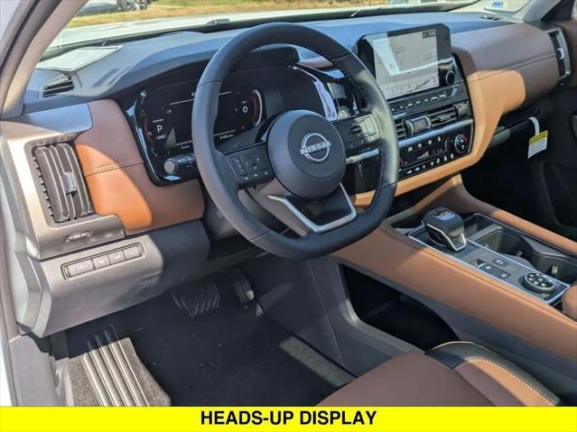 2025 Nissan Pathfinder Platinum 4WD
