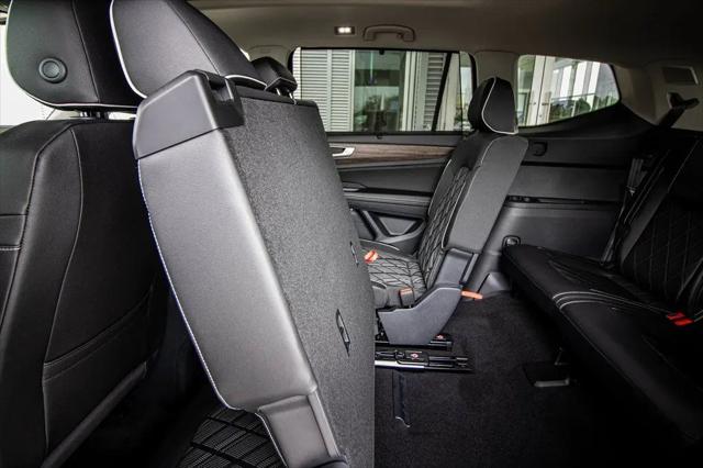 2026 Volkswagen Atlas SEL Premium R-Line