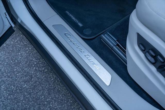 2023 Porsche Cayenne Turbo