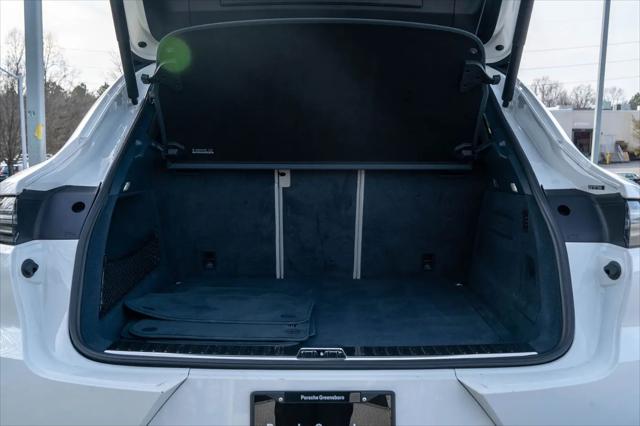2023 Porsche Cayenne Turbo