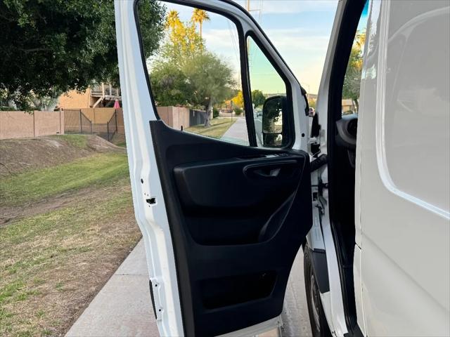 2022 Mercedes-Benz Sprinter 1500 Standard Roof I4