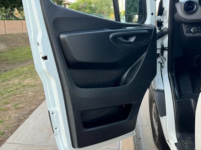 2022 Mercedes-Benz Sprinter 1500 Standard Roof I4