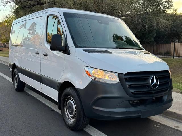 2022 Mercedes-Benz Sprinter 1500 Standard Roof I4