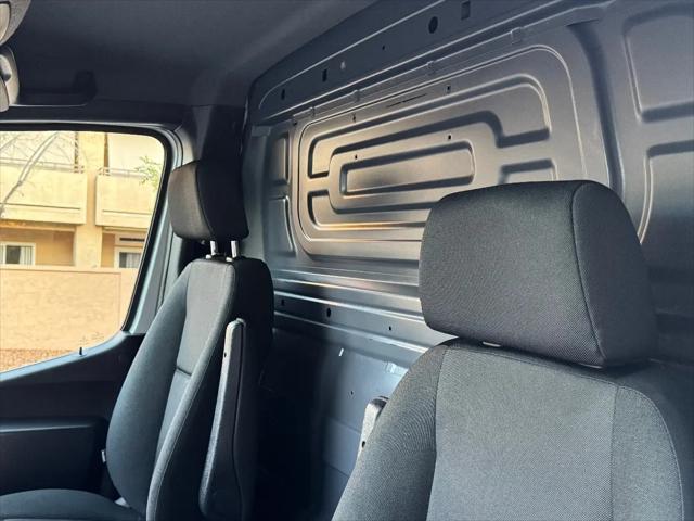 2022 Mercedes-Benz Sprinter 1500 Standard Roof I4