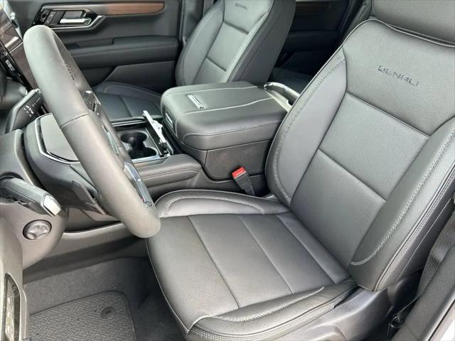 2026 GMC Yukon XL 4WD Denali