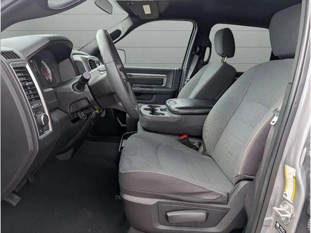 2024 Ram 1500 Classic Warlock Crew Cab 4x4 5'7" Box
