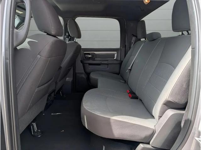 2024 Ram 1500 Classic Warlock Crew Cab 4x4 5'7" Box