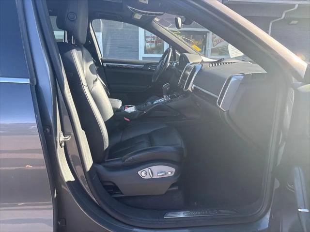 2014 Porsche Cayenne S