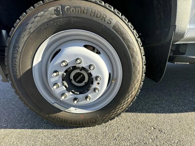 2024 Ford F-550 XL