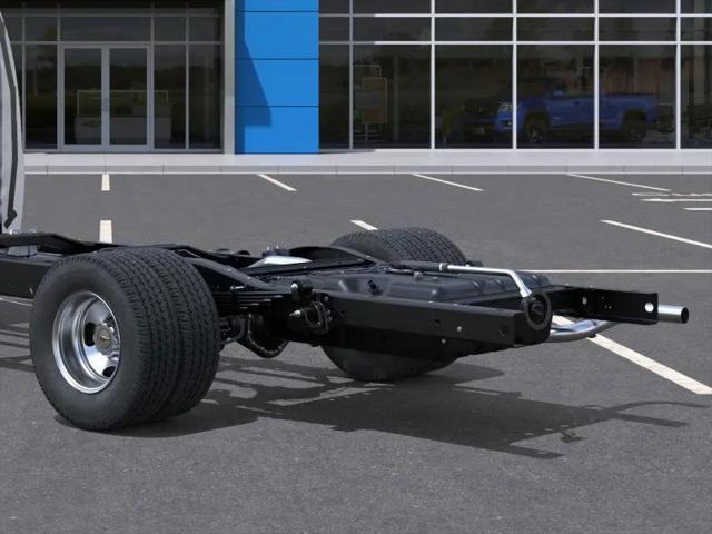 2025 Chevrolet Express Cutaway Work Van