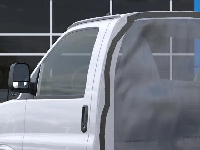 2025 Chevrolet Express Cutaway Work Van
