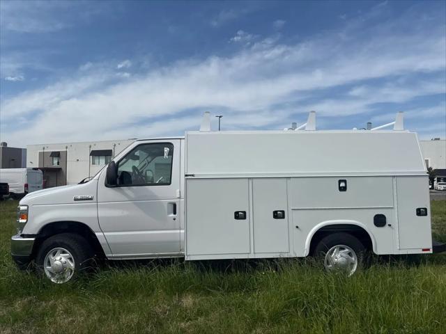 2026 Ford E-350 Cutaway E-Series Cutaway for sale in Gaithersburg, MD