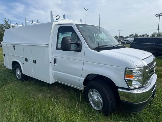2026 Ford E-350 Cutaway E-Series Cutaway
