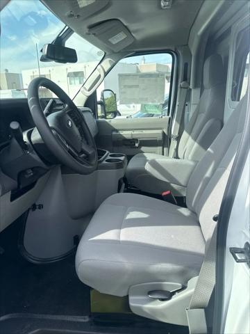 2026 Ford E-350 Cutaway E-Series Cutaway