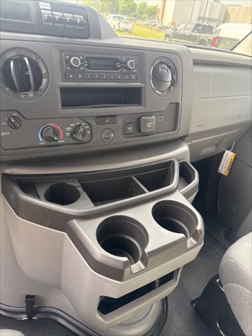 2026 Ford E-350 Cutaway E-Series Cutaway