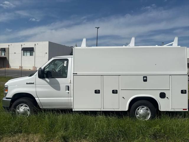 2026 Ford E-350 Cutaway E-Series Cutaway for sale in Gaithersburg, MD