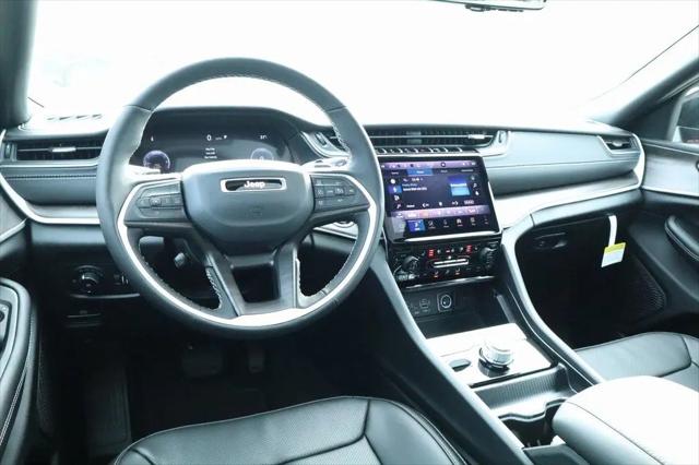 2025 Jeep Grand Cherokee Limited 4x4