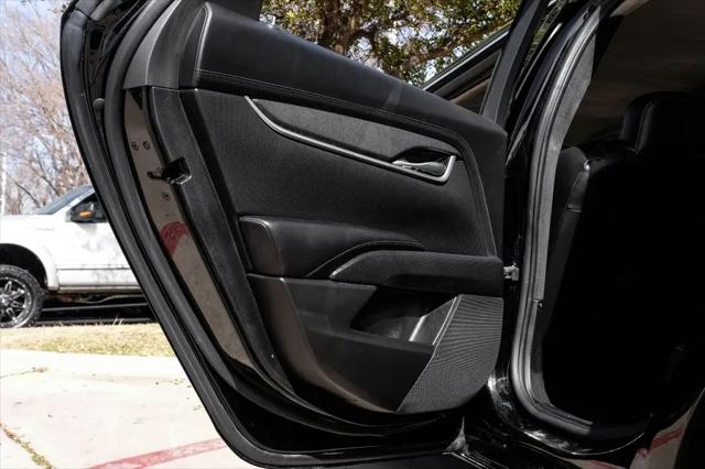 2015 Cadillac XTS V4U Coachbuilder Limousine