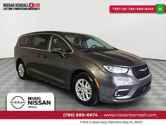2023 Chrysler Pacifica Touring L for sale in Palmetto Bay, FL