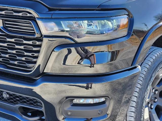 2026 Ram 1500 Lone Star Crew Cab 4x4 5'7" Box