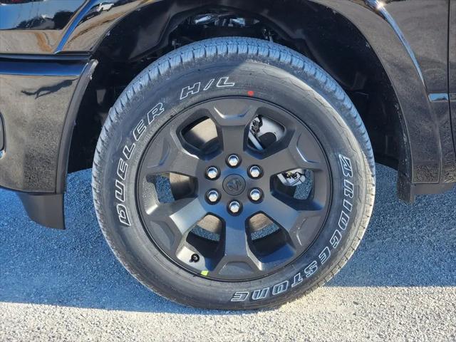 2026 Ram 1500 Lone Star Crew Cab 4x4 5'7" Box