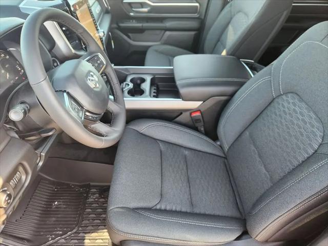 2026 Ram 1500 Lone Star Crew Cab 4x4 5'7" Box