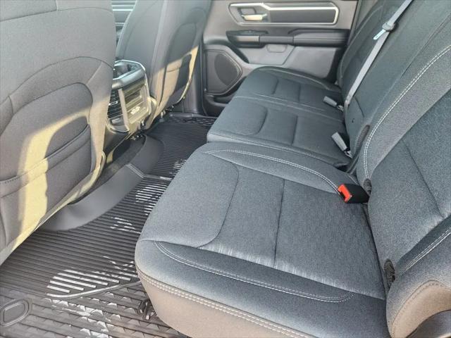 2026 Ram 1500 Lone Star Crew Cab 4x4 5'7" Box