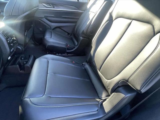 2025 Jeep Grand Cherokee L Limited 4x4