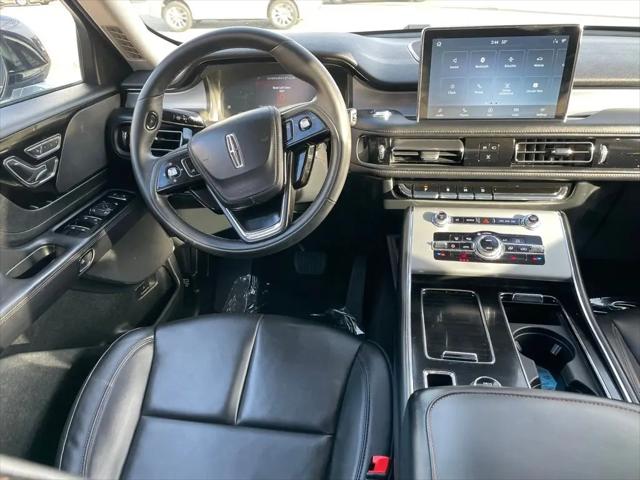 2023 Lincoln Aviator Standard