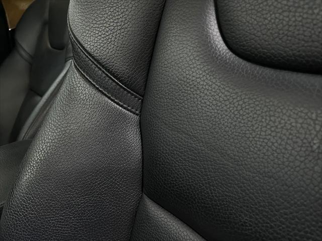 2021 Volvo XC90 T6 Momentum 7 Passenger