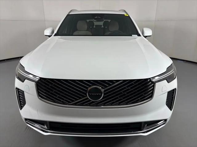 2026 Volvo XC90 Core, B6 AWD Gas (mild hybrid), Gasoline, Bright, 7 Seats