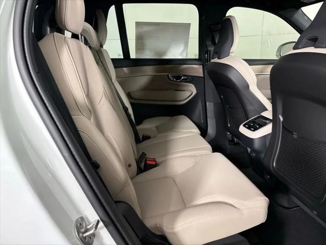2026 Volvo XC90 Core, B6 AWD Gas (mild hybrid), Gasoline, Bright, 7 Seats