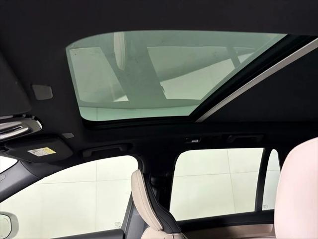 2026 Volvo XC90 Core, B6 AWD Gas (mild hybrid), Gasoline, Bright, 7 Seats