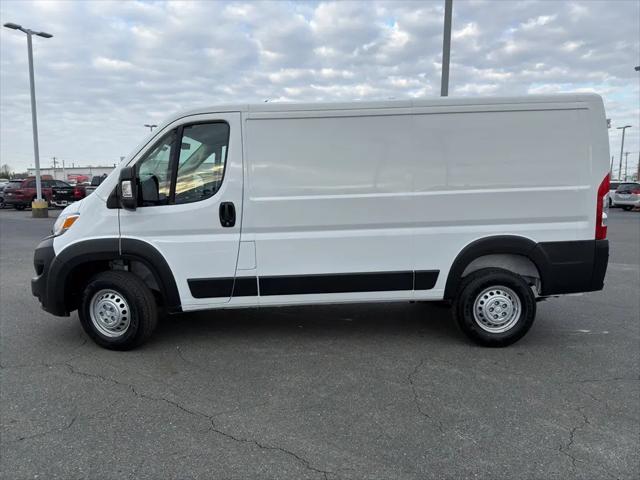 2026 Ram ProMaster Cargo Van Tradesman Low Roof 136" WB w/Pass Seat