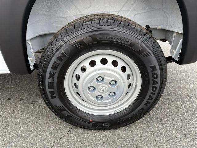 2026 Ram ProMaster Cargo Van Tradesman Low Roof 136" WB w/Pass Seat