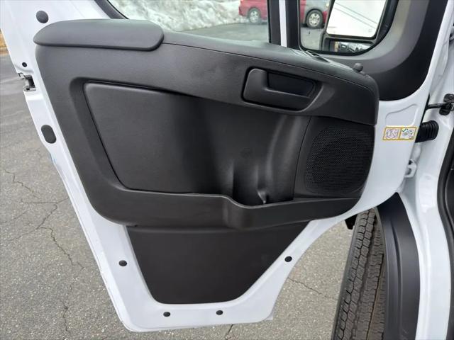 2026 Ram ProMaster Cargo Van Tradesman Low Roof 136" WB w/Pass Seat