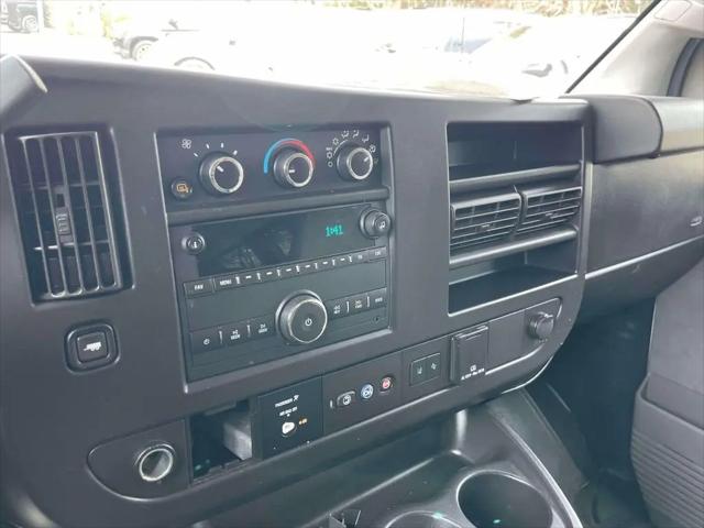 2020 Chevrolet Express Passenger RWD 3500 Extended Wheelbase LT