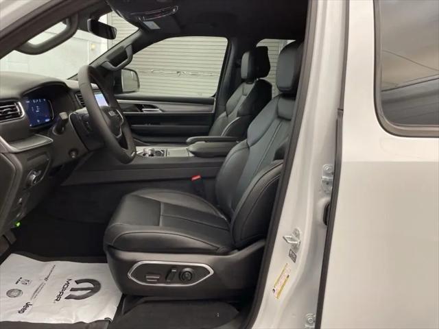 2026 Jeep Grand Wagoneer Limited Altitude 4x4