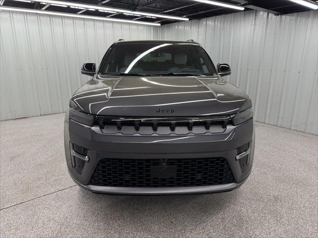 2026 Wagoneer Grand Wagoneer GRAND WAGONEER SUMMIT OBSIDIAN 4X4