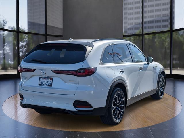 2025 Mazda CX-70 Premium Package