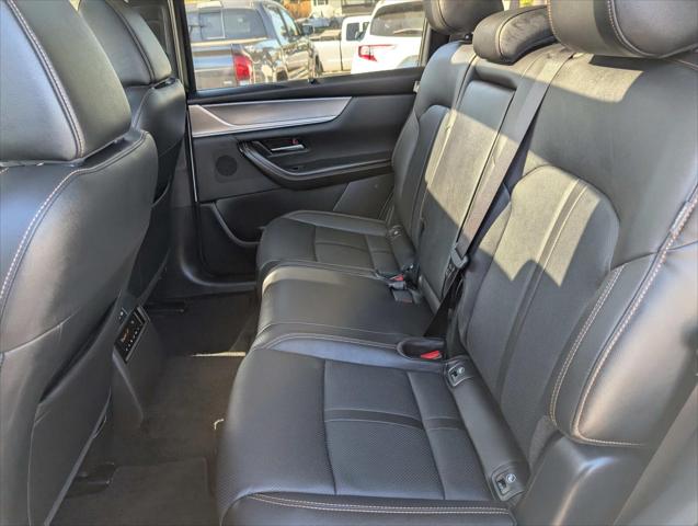 2025 Mazda CX-70 Premium Package
