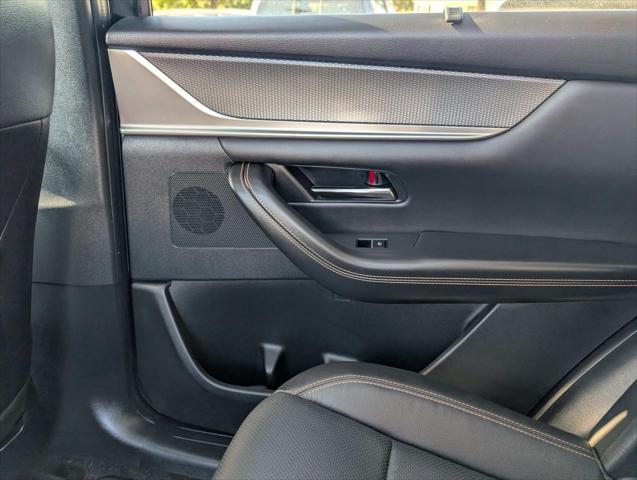 2025 Mazda CX-70 Premium Package