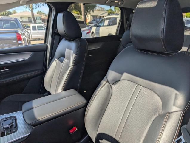 2025 Mazda CX-70 Premium Package