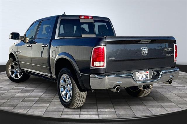 2018 RAM 1500 Laramie Crew Cab 4x4 57 Box