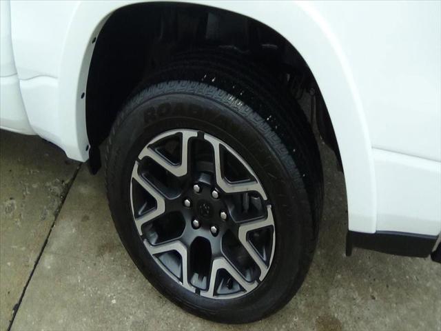 2025 Ram 1500 Laramie Crew Cab 4x4 5'7" Box