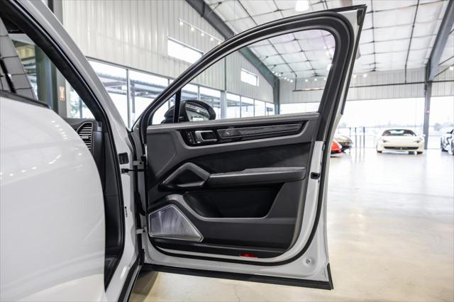 2022 Porsche Cayenne Turbo GT