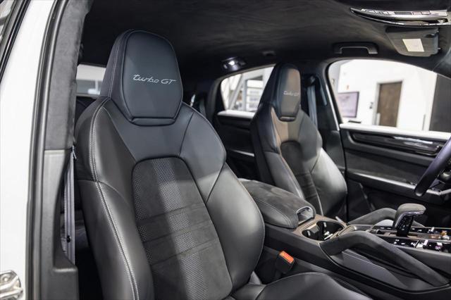 2022 Porsche Cayenne Turbo GT